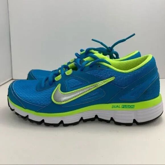 Nike Dual Fusion ST Running Shoe 407847-401 Women Size US 6.5  EU 37.5 UK 4 - Picture 1 of 8